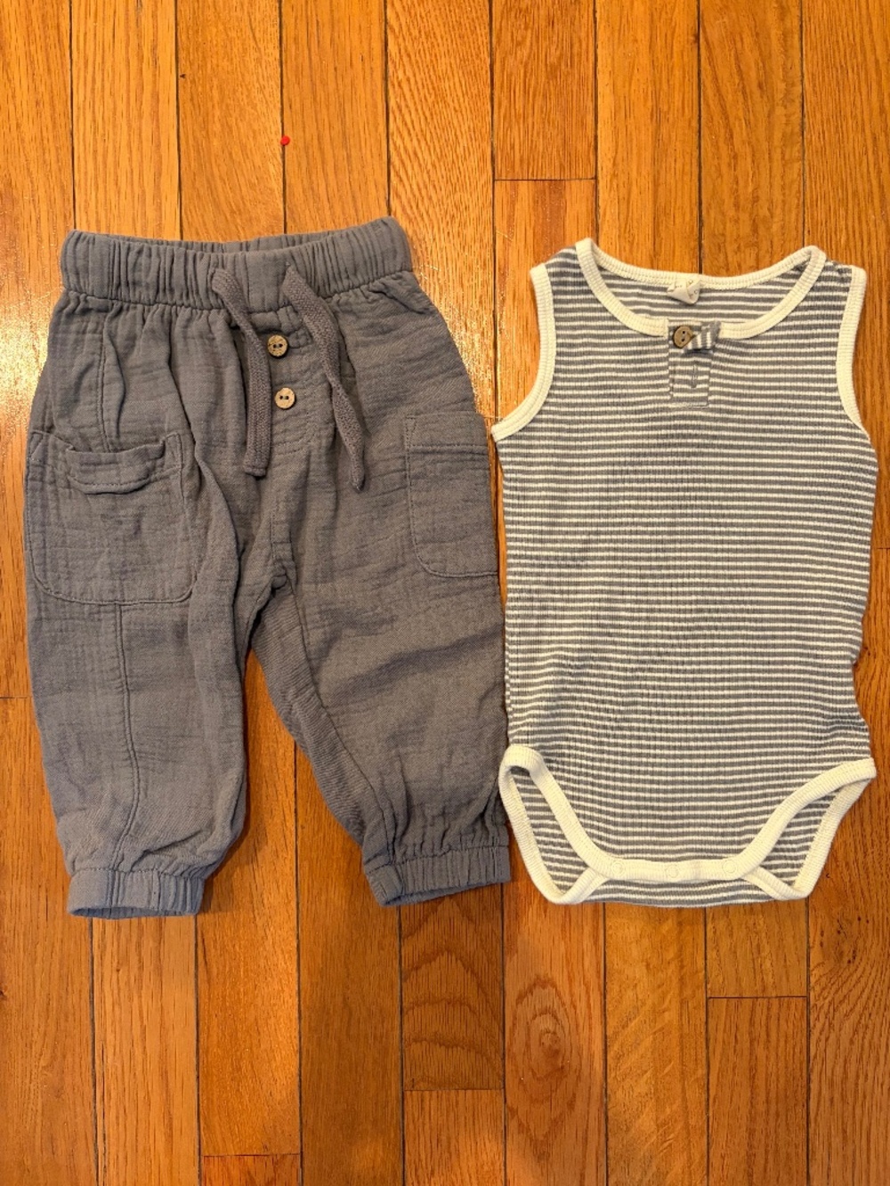 Quincy Mae 6-12mo outfit
